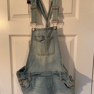 Lei Short overalls